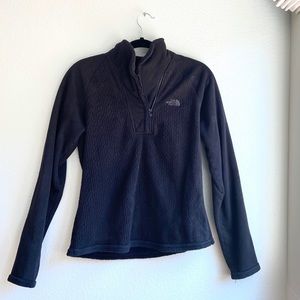 COPY - North Face Black Pullover